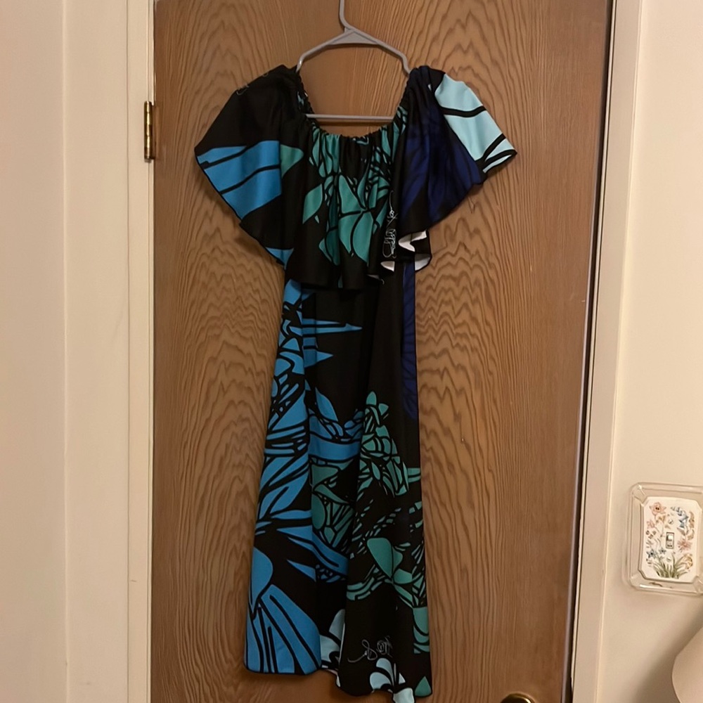 Kini Zamora Pua Melia Short Dress
